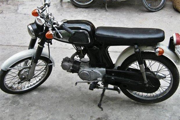 5 mẫu xe máy cổ đi vào huyền thoại ở Việt Nam