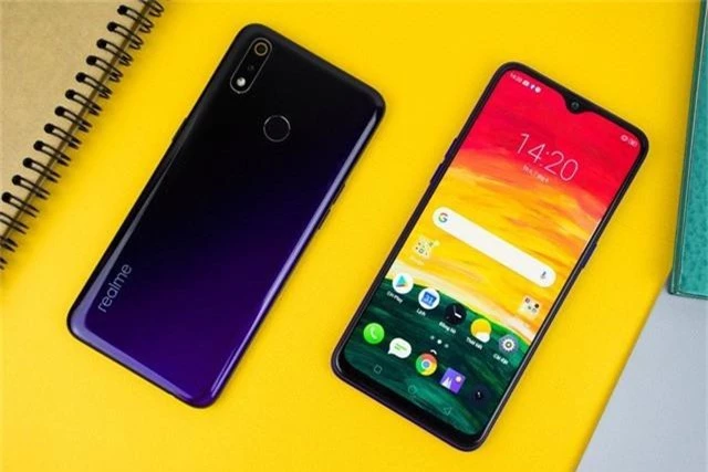 Realme 3 Pro chính thức lên kệ: Chip Snapdragon 710, màn hình giọt nước, giá từ 6,49 triệu đồng - Ảnh 1.