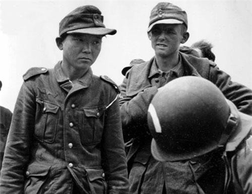 Chuyện lạ có thật: 1 binh sĩ chiến đấu cho... 3 phe trong Thế chiến 2