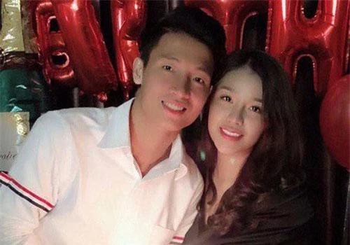 Bùi Tiến Dũng và bạn gái Bùi Tiến Dũng và bạn gái
