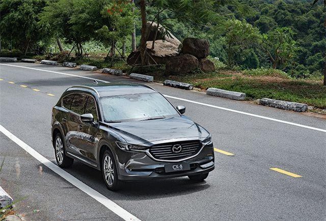 Sóng nhẹ trên thị trường ô tô cuối tháng 6