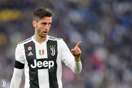Được gia hạn hợp đồng, sao trẻ tâng Juventus "lên mây xanh"
