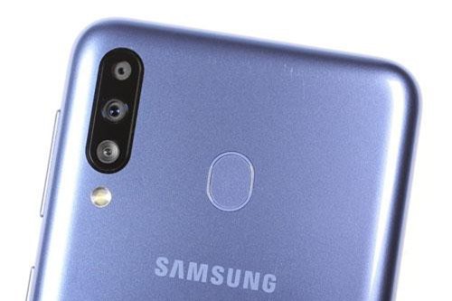 Samsung Galaxy M30: 3 camera sau, pin ‘trâu’, chip Exynos 7904, giá hấp dẫn