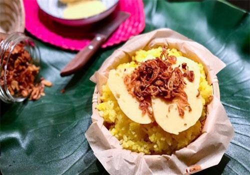 Chỉ dùng nồi cơm điện cũng có thể nấu xôi xéo dẻo thơm không khó chút nào