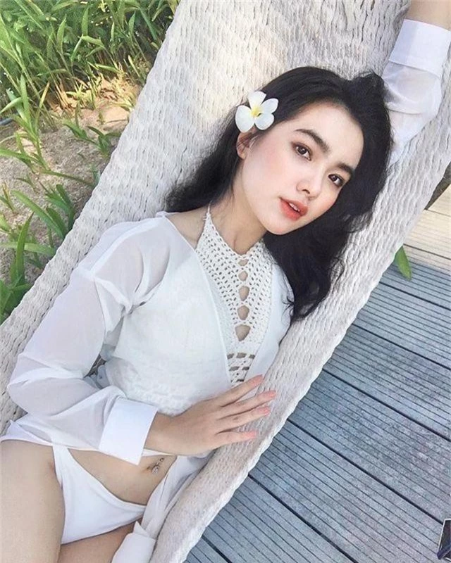 4 hot girl sinh năm 2001 sẵn sàng đối mặt với kỳ thi THPT quốc gia - 2