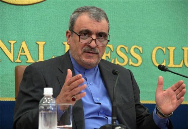 Iran “tố ngược” Mỹ tấn công tàu dầu tại vịnh Oman