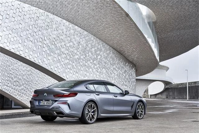 Soi chi tiết mẫu BMW 8-Series Gran Coupe sẽ cạnh tranh Porsche Panamera - 20