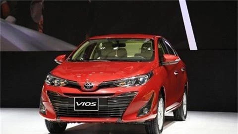 Toyota Vios tiếp tục dẫn đầu thị trường, khuyến mại mạnh tay trong tháng 5