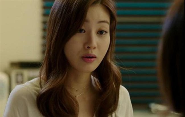 Mẹ chồng chẳng cho đồng nào nhưng liên tục giục chúng tôi mua nhà, hóa ra đó lại là toan tính của cô em chồng đỏng đảnh