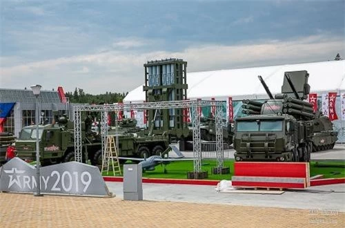 Triển lãm Army 2019 tiếp tục trưng bày nhiều loại xe tăng – thiết giáp tối tân nhất dành riêng cho Quân đội Nga. Nguồn ảnh: SAID AMINOV 