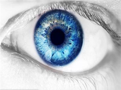 Mắt người cũng có rất nhiều vi khuẩn?
