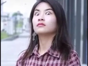 CLIP: Tỏ tình nơi công cộng và cái kết không ngờ