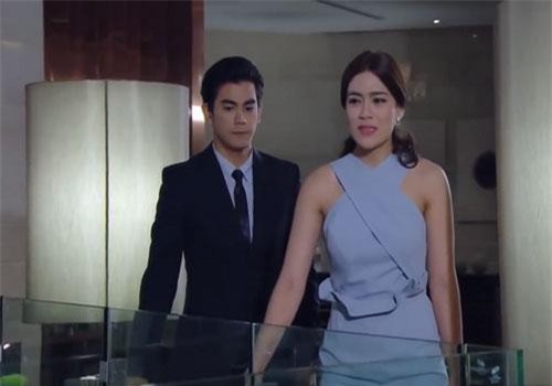 Khi biết bọc tiền trong két sắt bị tráo đổi, tôi lập tức hỏi chồng nhưng sốc nặng trước câu trả lời không thể đau đớn hơn từ anh