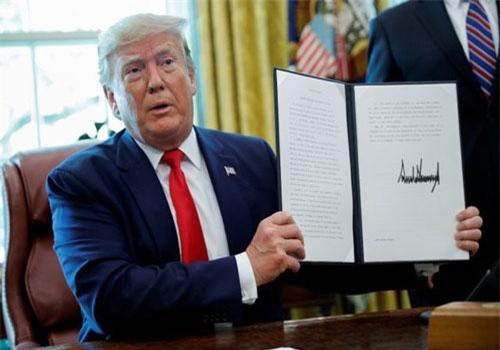Tổng thống Trump trừng phạt lãnh tụ tối cao Iran
