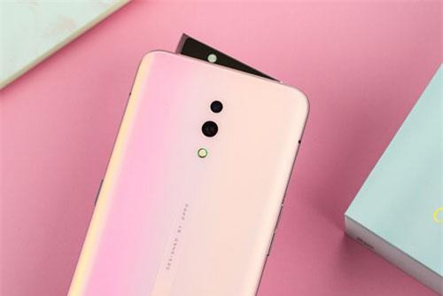 CLIP: Trên tay Oppo Reno phiên bản màu hồng ngọc trai, giá 12,99 triệu tại Việt Nam