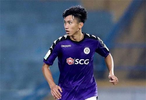 CLIP: Những bàn thắng bằng đầu của Văn Hậu ở V.League