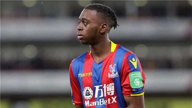 Tiết lộ điều khoản điên rồ MU gài Crystal Palace khiến vụ Wan-Bissaka bị đình trệ