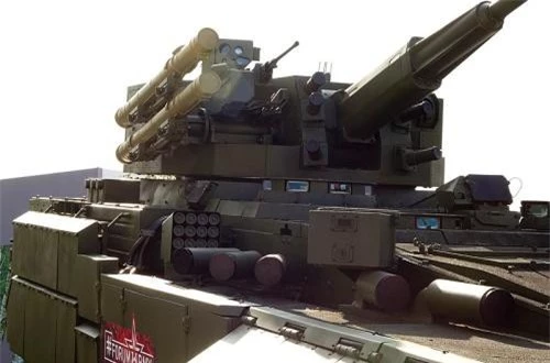 Tháp pháo trang bị pháo tự động 57mm với 80 viên đạn và súng máy 7,62mm PKTM với 1.000 viên đạn cùng 2 tên lửa chống tăng 9M120 Ataka. Nguồn ảnh: Wikipedia