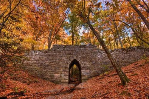 Tận mục cây cầu ma ám đáng sợ nhất nước Mỹ