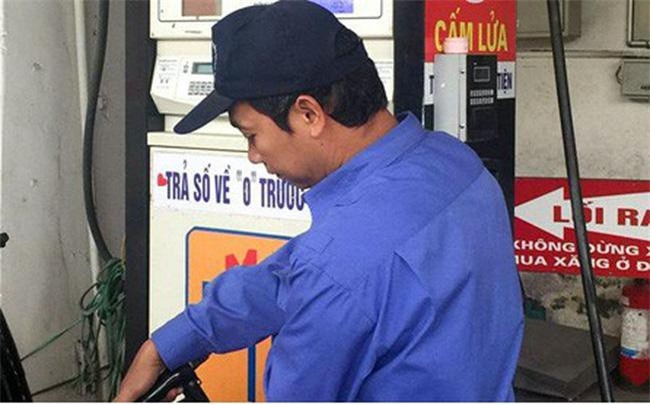 Giá xăng dầu tăng giảm, người kinh doanh “bơ” chuyện giảm giá hàng hoá