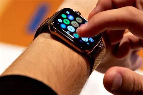 Apple Watch sắp có camera để quay phim, chụp ảnh như phim Hollywood
