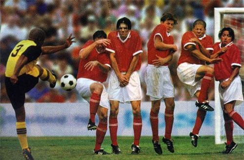 CLIP: ‘Chết cười’ với những tình huống hài hước bậc nhất trong bóng đá