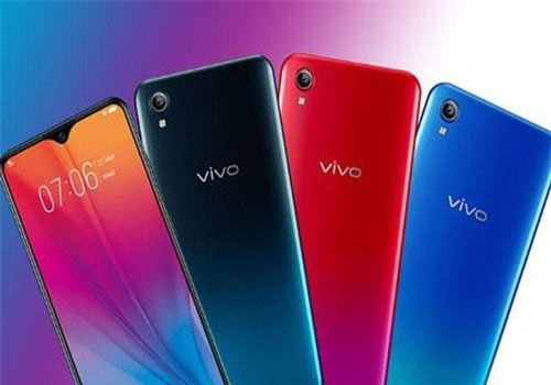 4 smartphone màn hình giọt nước thời thượng giá rẻ