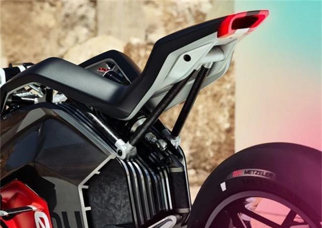 Vision DC Roadster - Ấn tượng xe naked-bike chạy điện của BMW Motorrad - 6