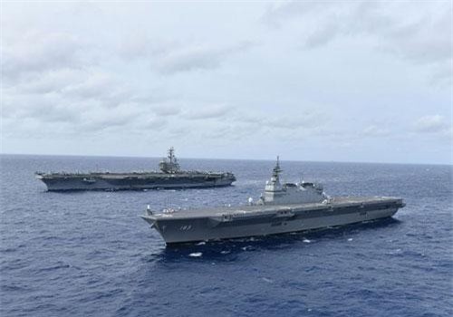 Sức mạnh của tàu sân bay Mỹ vừa ở Biển Đông khủng khiếp ra sao?