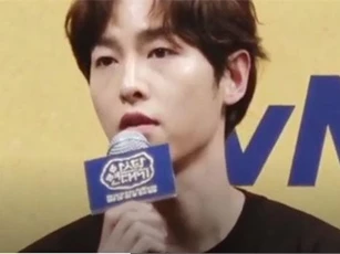 CLIP: Song Joong Ki lần đầu nhắc tới vợ sau khi tin đồn ly hôn nổ ra