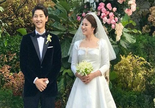 Song Hye Kyo - Song Joong Ki ly hôn, dân mạng "đào" lại lời dự báo hôn nhân năm nào