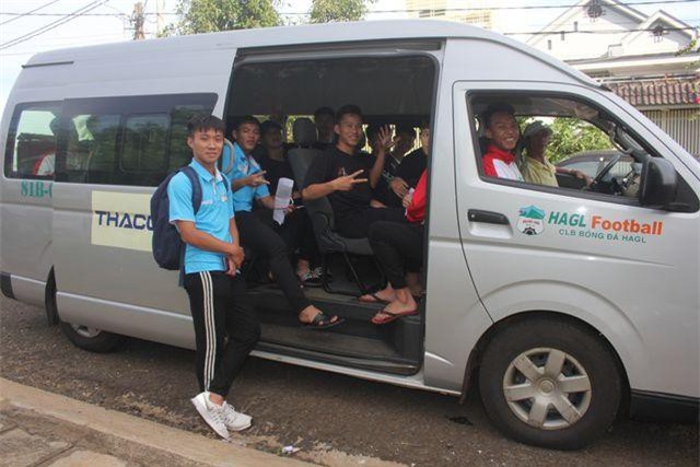 Những cầu thủ CLB Hoàng Anh Gia Lai đi thi THPT quốc gia 2019