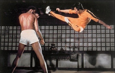 Lý Tiểu Long: Chỉ đấu với kẻ kém tiếng, từng thua võ sĩ Muay Thái