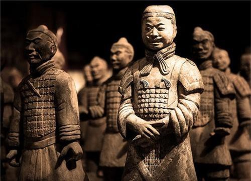 Tần Thủy Hoàng thống nhất thiên hạ: Chỉ 1 nước “thoát” là nước nào?