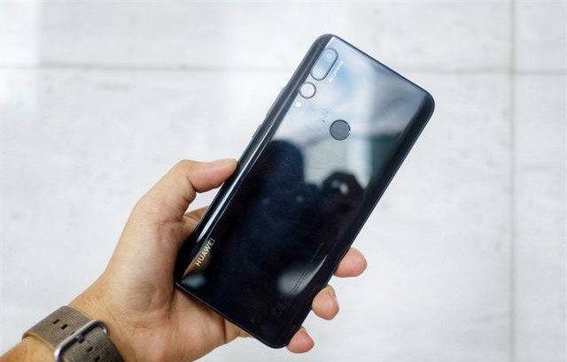 Huawei ra mắt Y9 Prime 2019, vẫn chạy Android, camera đặc biệt