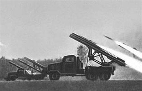 CLIP: 10 vũ khí đáng sợ nhất trong Thế chiến II