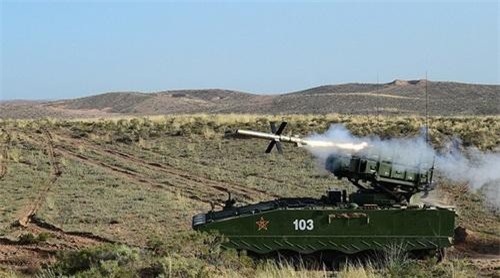 Trung Quốc khoe tổ hợp vũ khí "tiêu diệt cả lữ đoàn xe tăng đối phương"