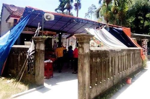 Quảng Nam: Con trai bỏ dở kỳ thi THPT khi bố đâm chết mẹ