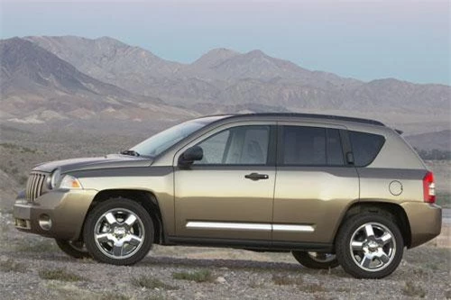 7. Jeep Compass (2007-2017).