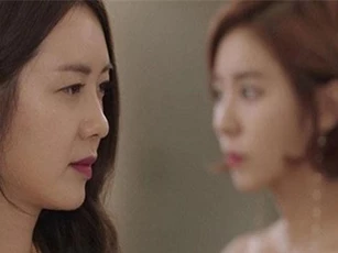 Em trai ngoại tình nhưng chị chồng vẫn bênh chằm chặp, đến khi có việc cần nhờ, em dâu nói một câu khiến chị sượng mặt