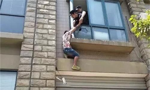 Trai tre so hai doi tu tu vi me ep lay vo