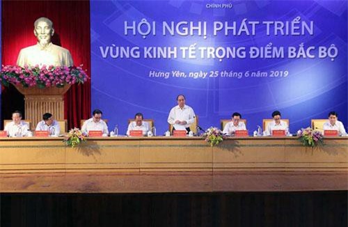 Quy trình lệch pha, doanh nghiệp “đau đầu” vì thủ tục hành chính