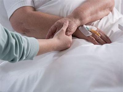 Làm thế nào nhận biết sớm ung thư buồng trứng?