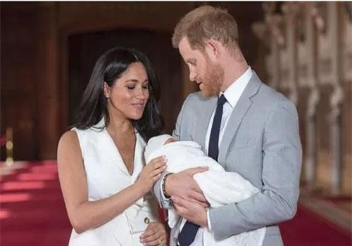 Meghan Markle gây xôn xao dư luận khi thay bảo mẫu lần thứ 3 chỉ trong 6 tuần vì không ai có thể chịu đựng nổi