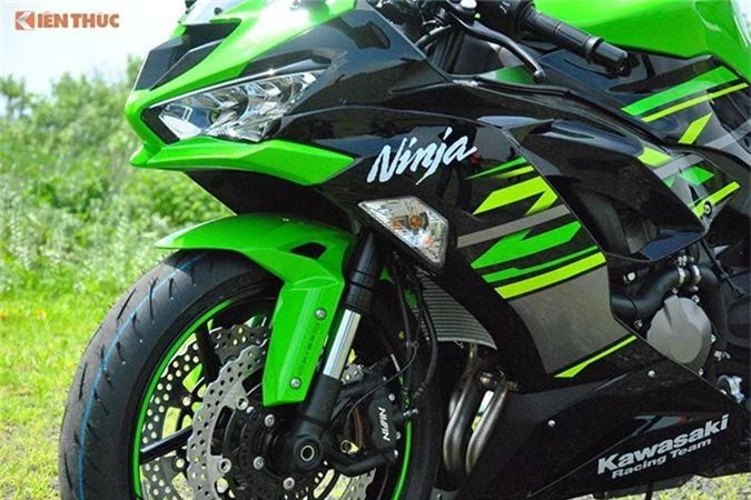 Kawasaki ZX-6R moi gia 299 trieu tai chau Au ve Viet Nam-Hinh-4