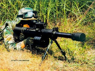 Vì sao súng phóng lựu LG5 của Trung Quốc bắn phát nào trúng phát ấy?