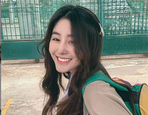 Sau kỳ thi THPT quốc gia căng thẳng, các hot girl làm gì để xả stress?