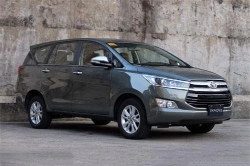 7. Toyota Innova (doanh số: 3.916 chiếc).