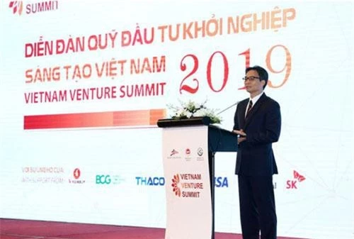 Phó thủ tướng Vũ Đức Đam kêu gọi doanh nghiệp lớn, các tập đoàn hỗ trợ các startup Việt Nam.