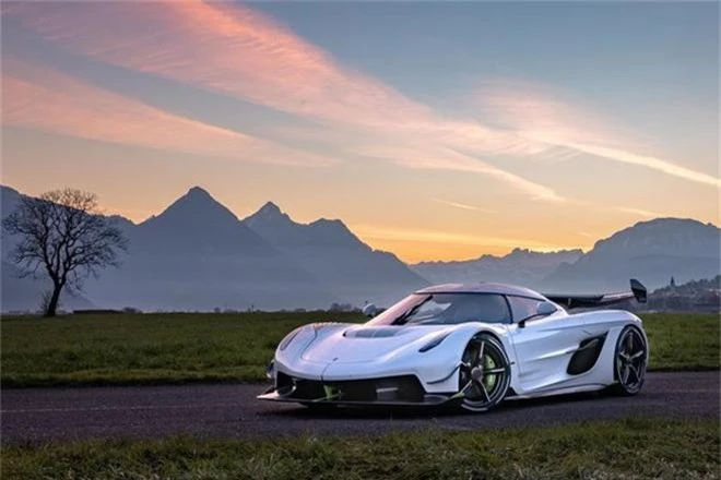 Ban suat mua sieu xe Koenigsegg, lai ngay 1,6 trieu USD-Hinh-6